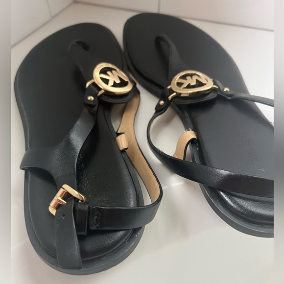 Michael Kors Sandals size 8.5 - Picture 6 of 9